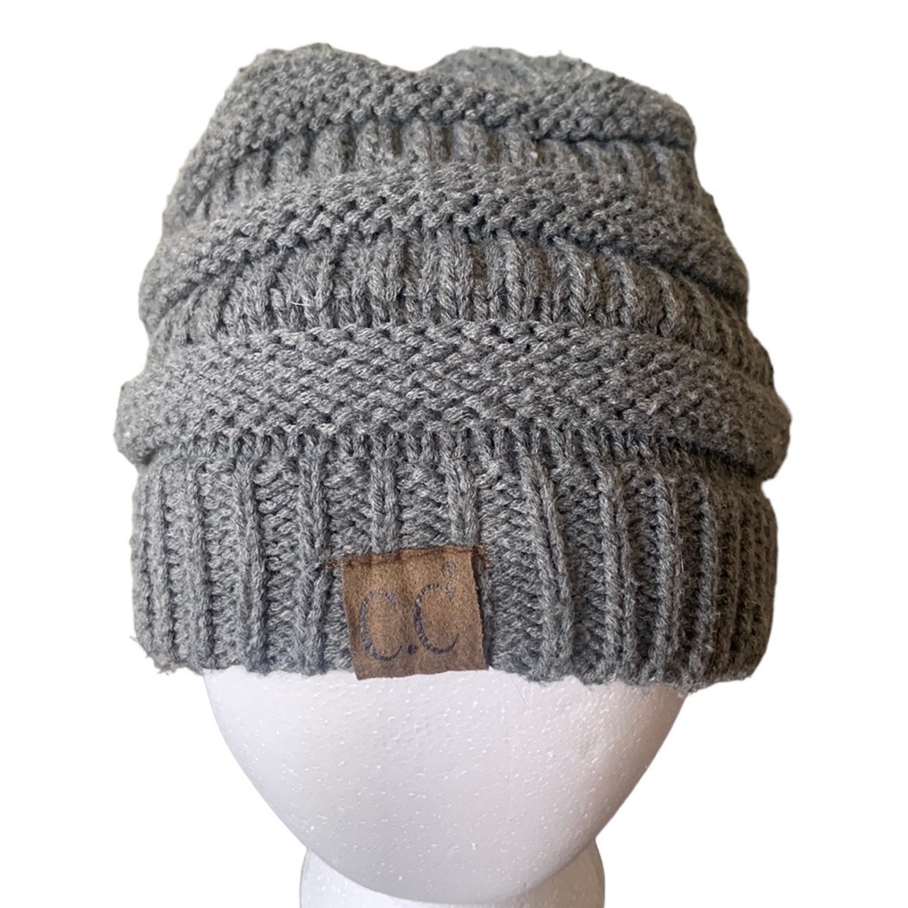 Charming Charlie Gray Knit Beanie Cap Size OS